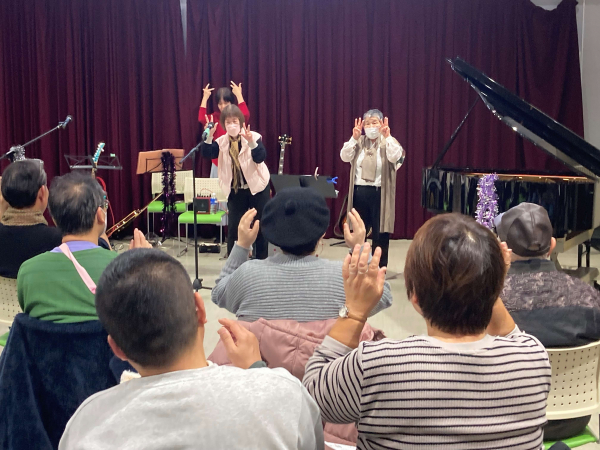 手話歌で認知症予防をしています